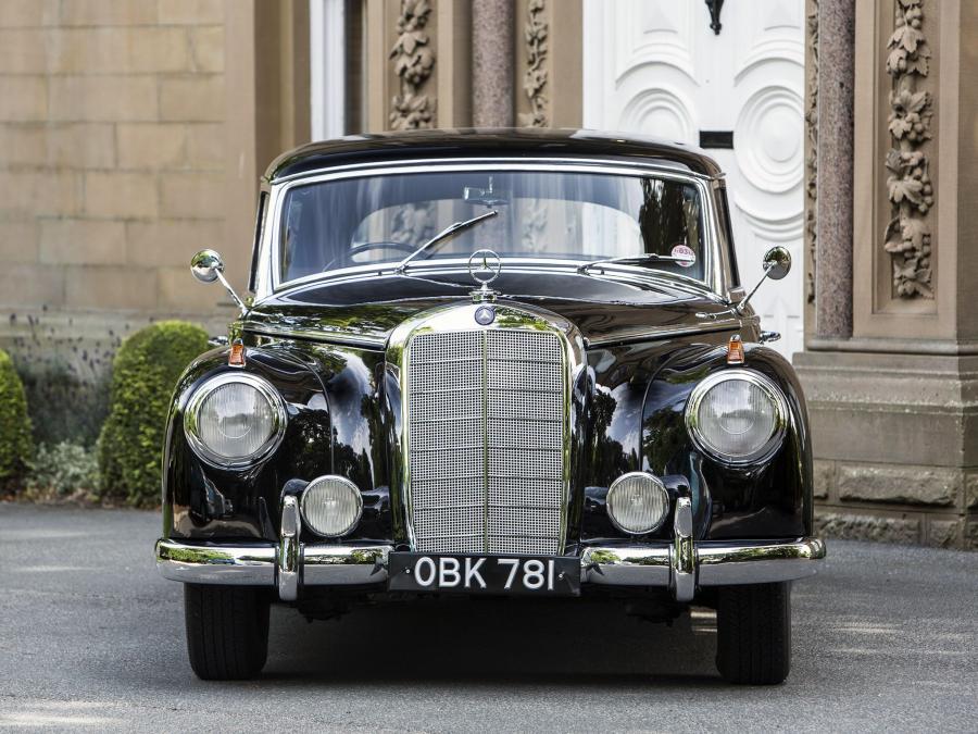  Mercedes-Benz 300 Limousine 1951 года  (UK) (фото 4 из 7)